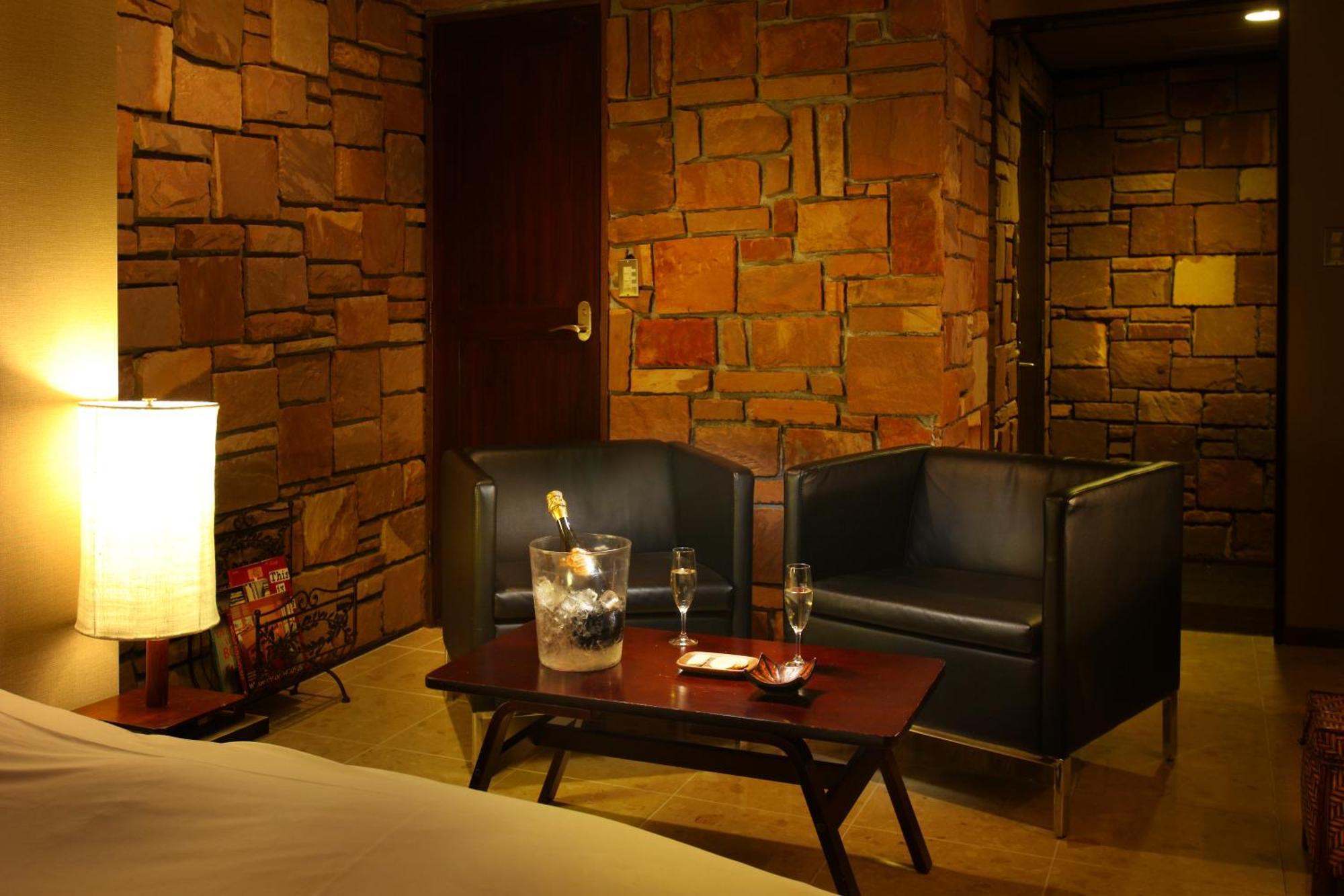 Fontane Bleau Sengokutei Hotel